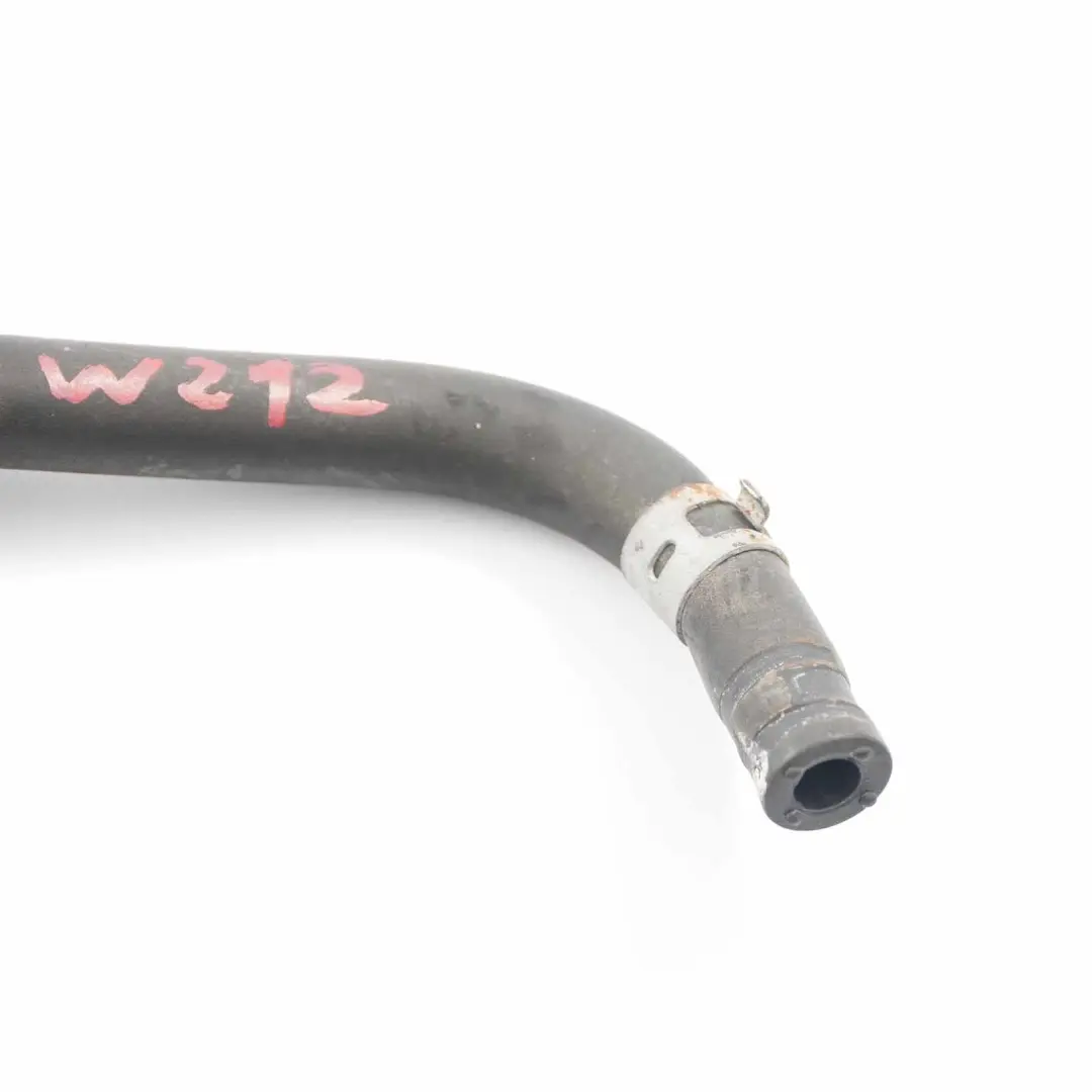 Mercedes W212 OM651 Radiateur Eau Tuyau - SKU A2125013625 - Numéro de pièce A2125013625