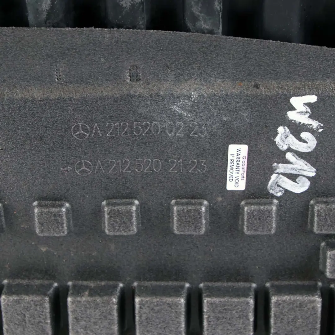  Unter Boden Schutz Mercedes W212 Schalldämmplatte Motor Schutz A2125200223 - SKU A2125202123 - Teilenummer A2125202123