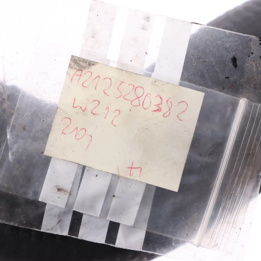 Mercedes W212 OM651 Durite Droite Air Suralimentation Intercooler - SKU A2125280382 - Numéro de pièce A2125280382