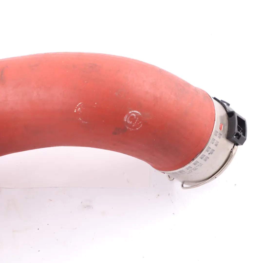 OM651 Przewód Rura Wąż Intercoolera do Mercedes W204 o numerze A2125280682 Mercedes W204 OM651 Przewód Rura Wąż Intercoolera - SKU A2125280682 - Numer Części A2125280682