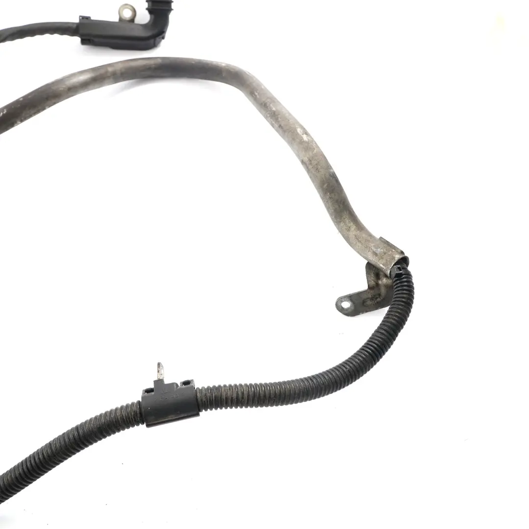 Cable de la Batterie Positif A2465407932 pour Mercedes W176 W246 à propos du numéro de pièce A2125400030 Mercedes W176 W246 Cable de la Batterie Positif A2465407932 - SKU rhd-A2125400030 - Numéro de pièce A2125400030