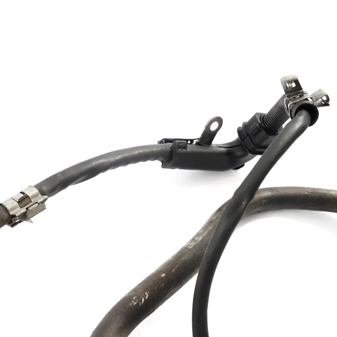 Cable de la Batterie Positif A2465407932 pour Mercedes W176 W246 à propos du numéro de pièce A2125400030 Mercedes W176 W246 Cable de la Batterie Positif A2465407932 - SKU rhd-A2125400030 - Numéro de pièce A2125400030