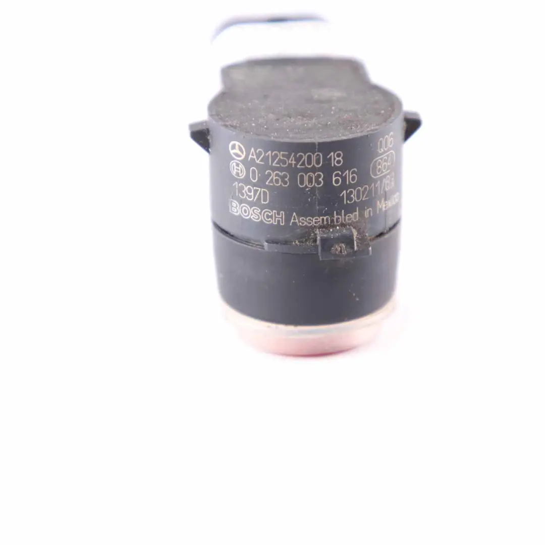 Sensor de Aparcamiento Mercedes W204 W212 PDC Delantero Fuego Rojo Ópalo 590 para con número de pieza A2125420018 Sensor de Aparcamiento Mercedes W204 W212 PDC Delantero Fuego Rojo Ópalo 590 - SKU A2125420018-FUP - Número de pieza A2125420018