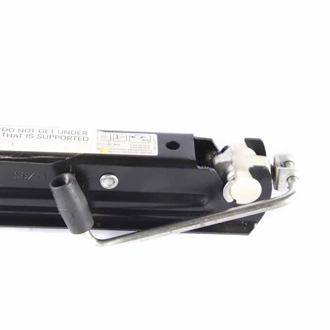 Mercedes W204 W212 Auto Hebebock Werkzeug Notrad - SKU A2125800218 - Teilenummer A2125800218