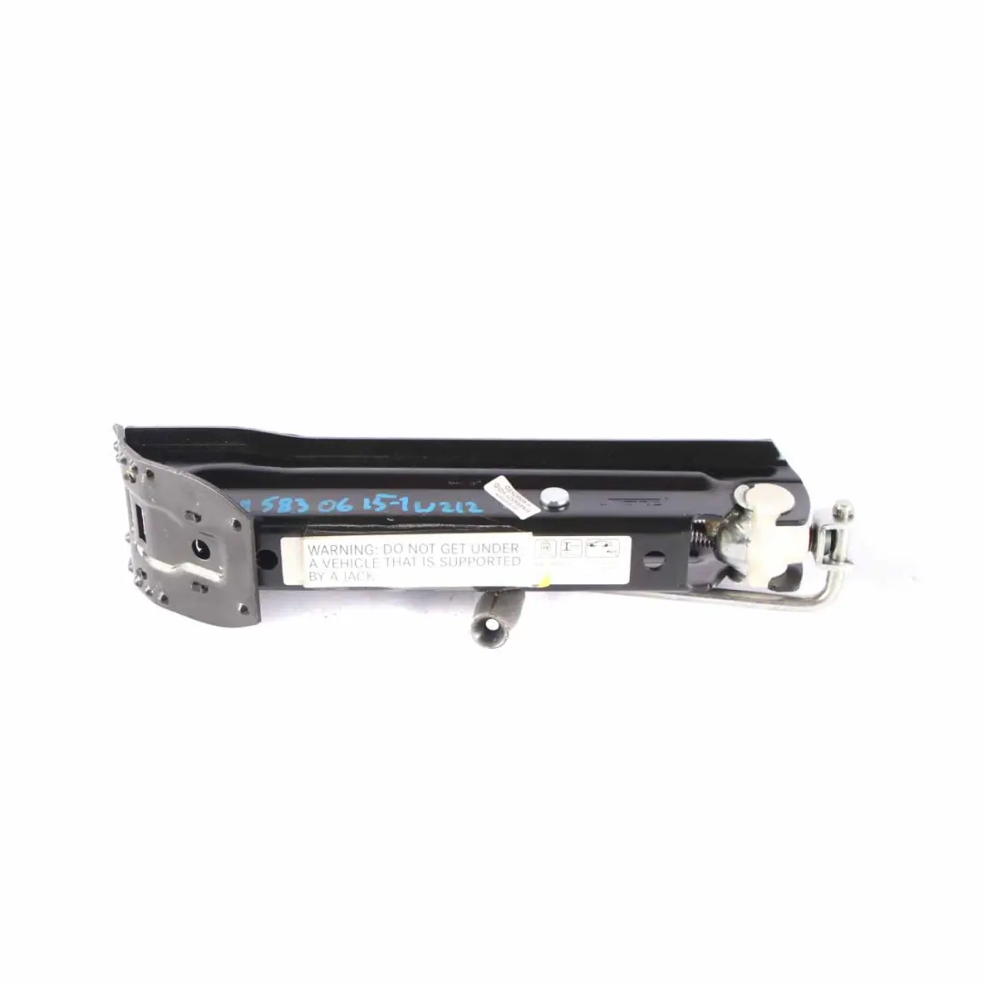 Lifting Jack Tool Emergency Wheel to Mercedes W204 W212 Car with Part number A2125800218 Mercedes W204 W212 Car Lifting Jack Tool Emergency Wheel - SKU A2125800218 - Part number A2125800218
