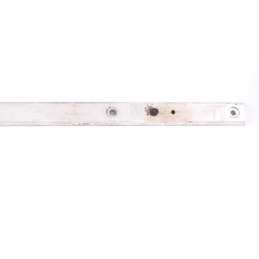 Mercedes W212 puntone irrigidimento pavimento supporto sottoscocca - SKU A2126191000 - Numero di parte A2126191000