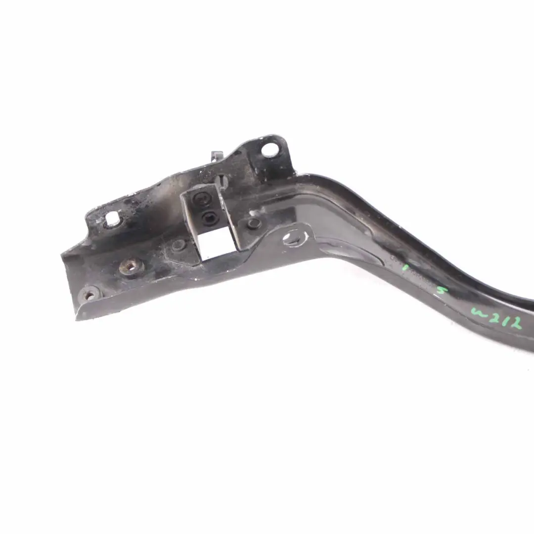  Staffa Paraurti Anteriore Mercedes W212 Supporto Montaggio Destra - SKU A2126200285 - Numero di parte A2126200285