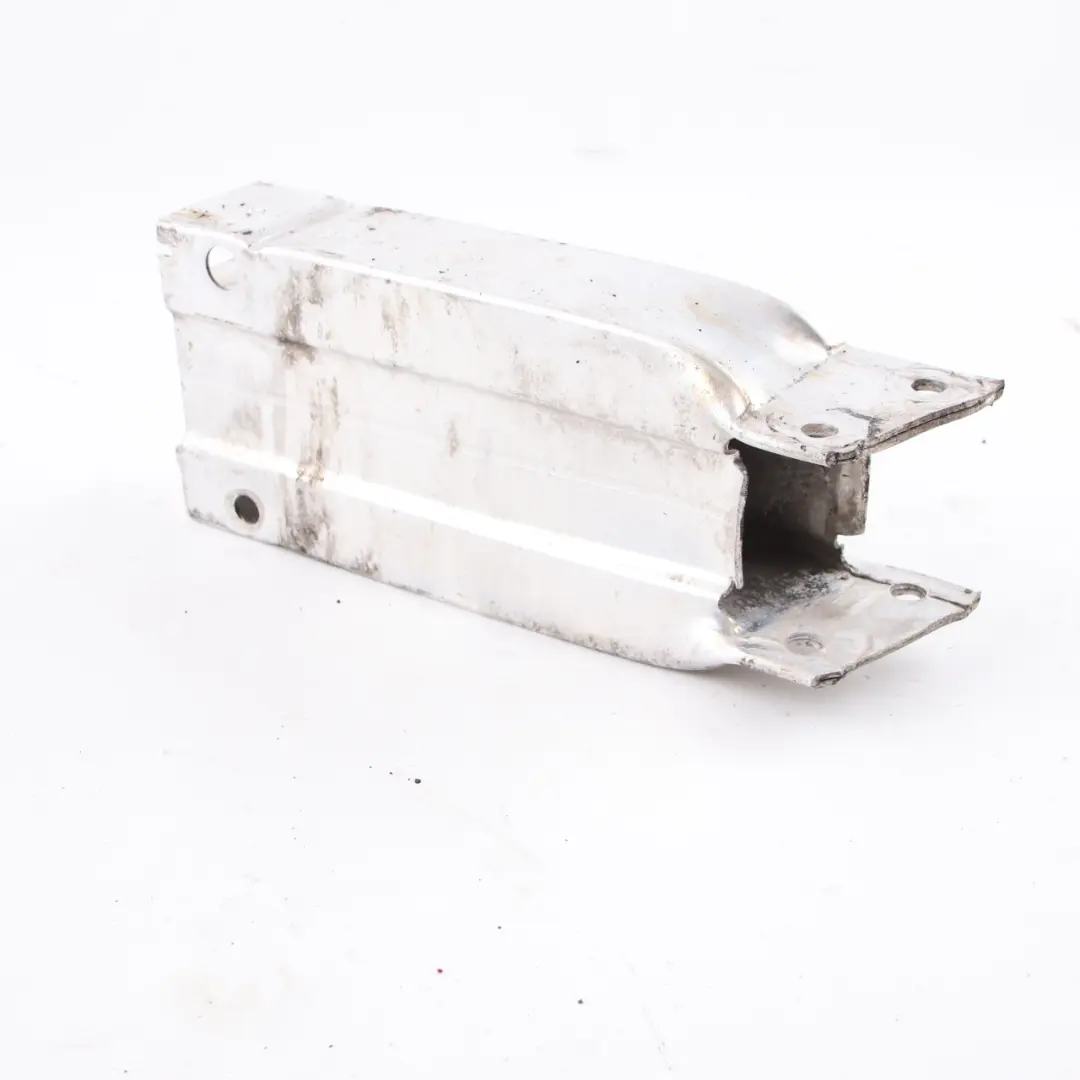 Rinforzo paraurti anteriore sinistro barra protezione per Mercedes W212 con numero di parte A2126200595 Mercedes W212 Rinforzo paraurti anteriore sinistro barra protezione - SKU A2126200595 - Numero di parte A2126200595