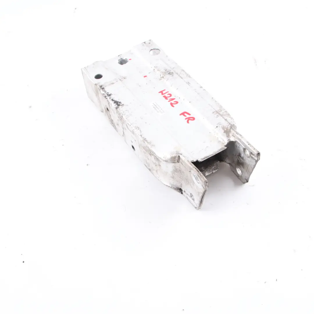 Mercedes W212 Renfort de pare chocs avant droit Support collision - SKU A2126200695 - Numéro de pièce A2126200695