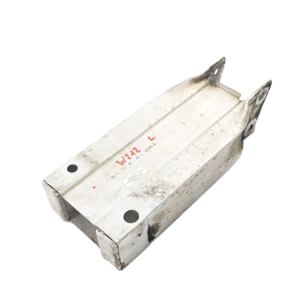 Mercedes W212 Elément Déformation Pare-chocs Avant Absorbeur Gauche - SKU A2126200995 - Numéro de pièce A2126200995
