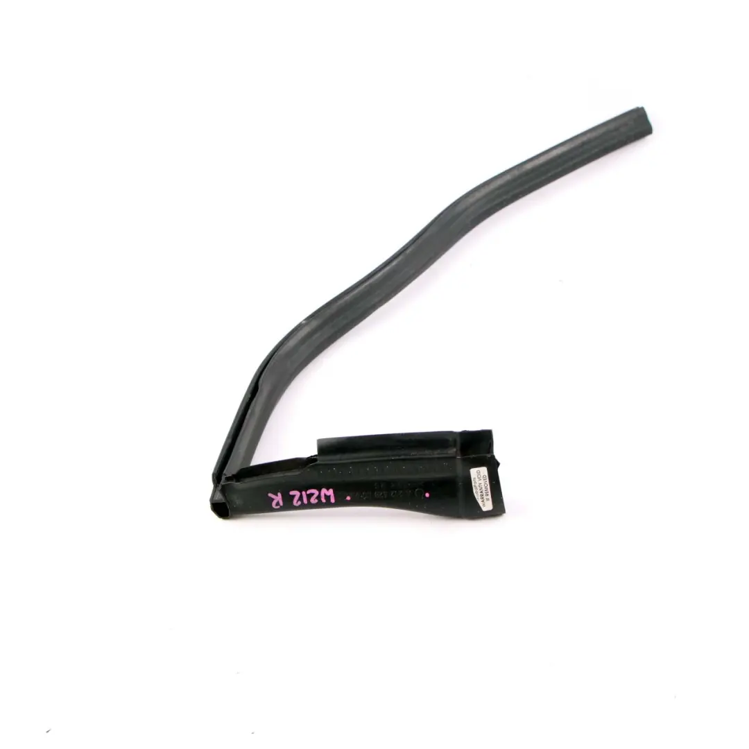 Gasket Seal Mercedes W212 Hood Bonnet Rubber Sealing Right to Engine with Part number A2126280098 Engine Gasket Seal Mercedes W212 Hood Bonnet Rubber Sealing Right - SKU A2126280098 - Part number A2126280098