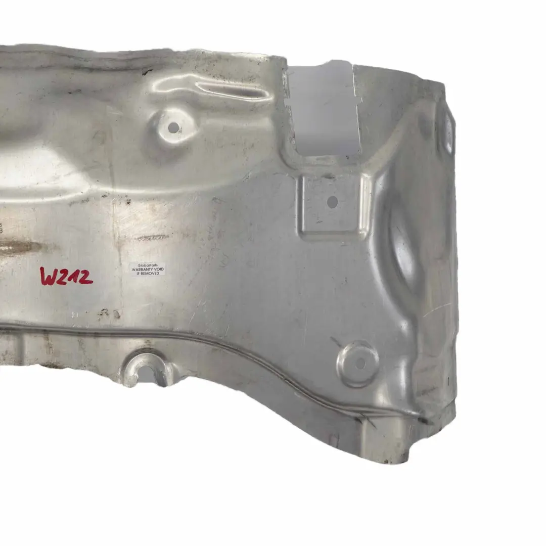 Osłona Termiczna Przegrody Silnika do Mercedes W212 o numerze A2126280255 Mercedes W212 Osłona Termiczna Przegrody Silnika - SKU A2126280255 - Numer Części A2126280255