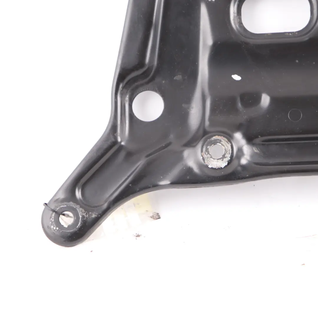 Mercedes W204 W212 Support Roulement Crémaillère de Direction Avant - SKU A2126280311 - Numéro de pièce A2126280311
