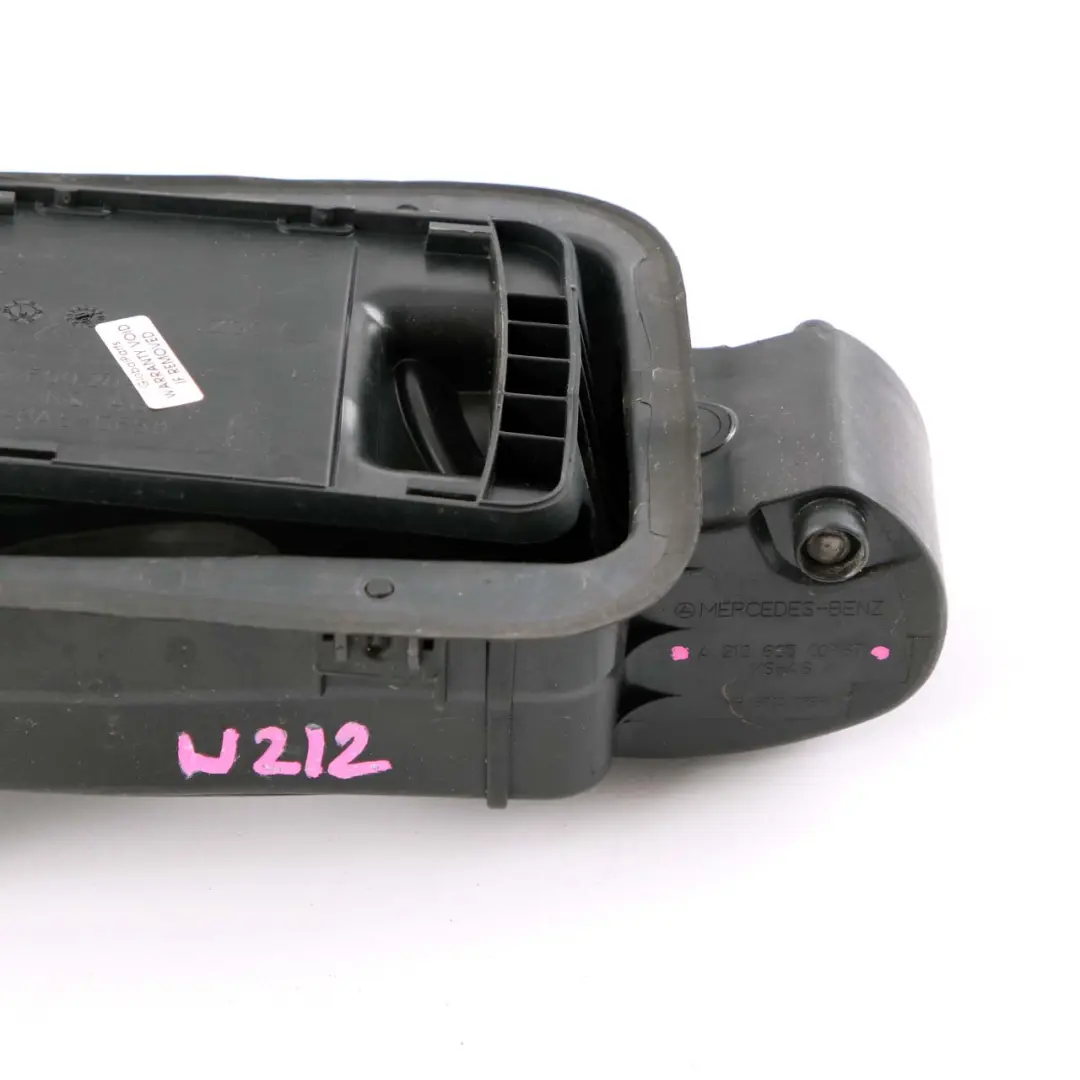Mercedes W212 Couvercle trappe remplissage carburant Capuchon - SKU A2126300067 - Numéro de pièce A2126300067