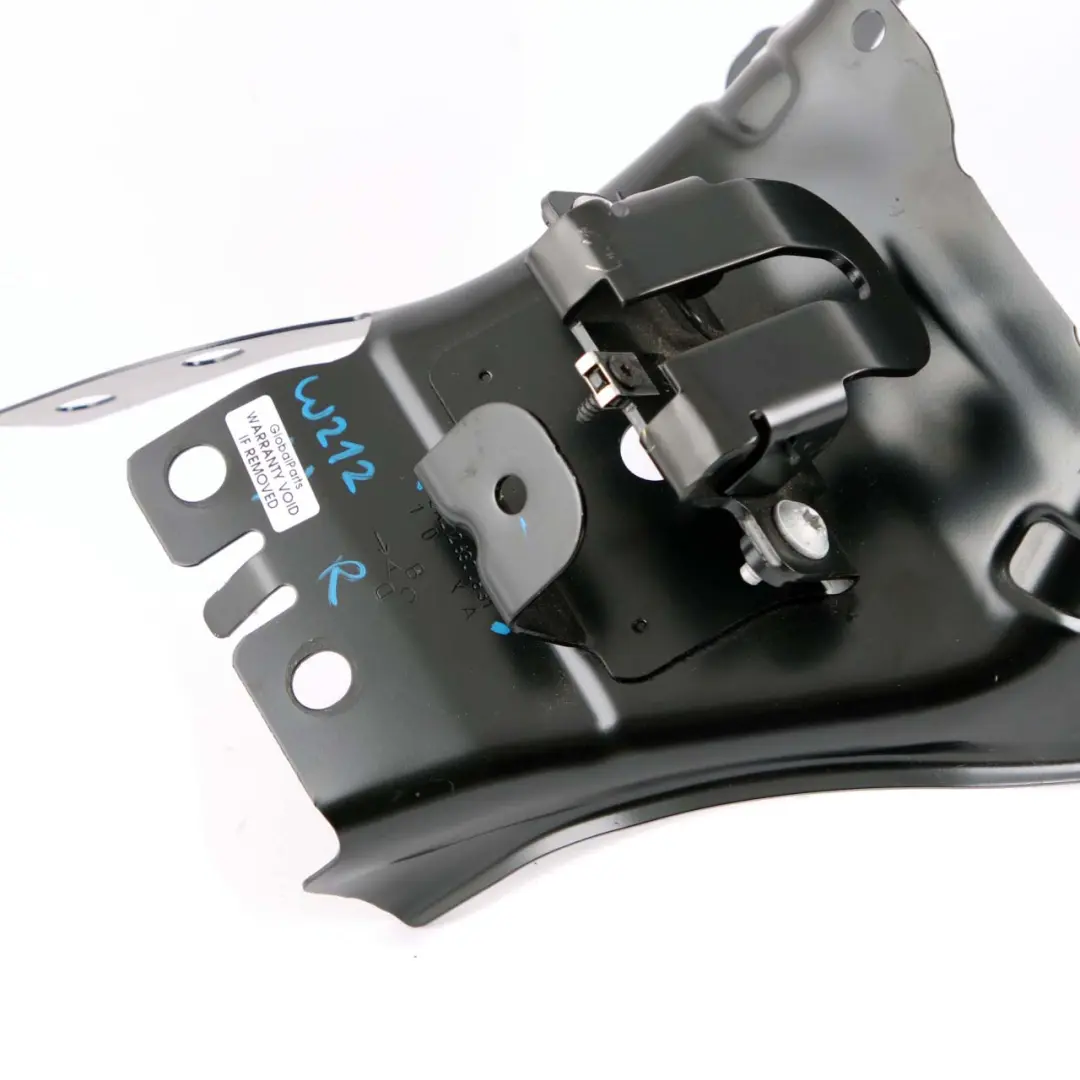 Mercedes W212 Rücksitzhalter Halterung Träger rechts - SKU A2126300831 - Teilenummer A2126300831