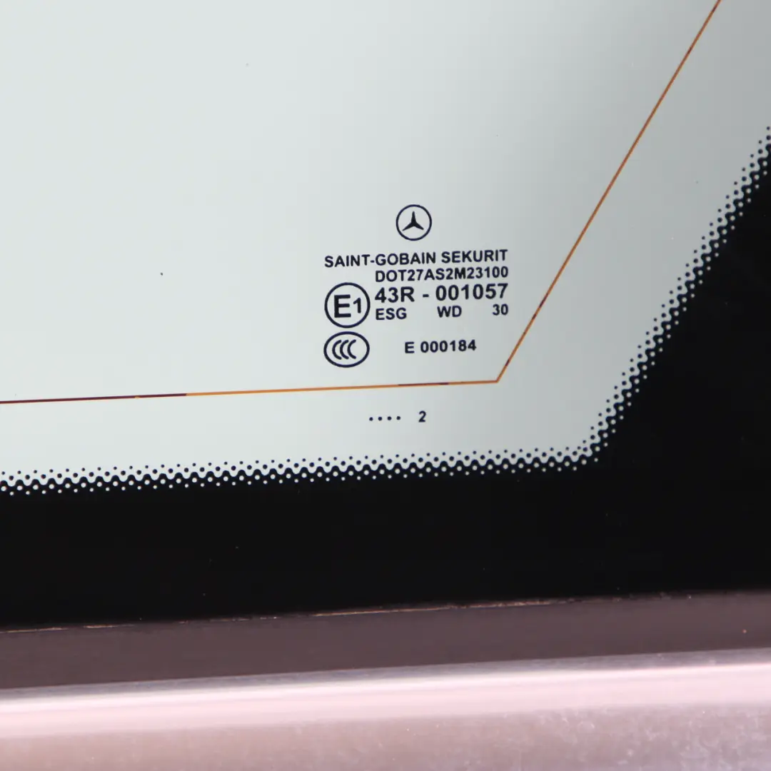 Cristal Ventana Lateral Trasera Derecha AS2 Cromo A2126701412 para Mercedes S212 con número de pieza A2126705800 Mercedes S212 Cristal Ventana Lateral Trasera Derecha AS2 Cromo A2126701412 - SKU A2126705800 - Número de pieza A2126705800