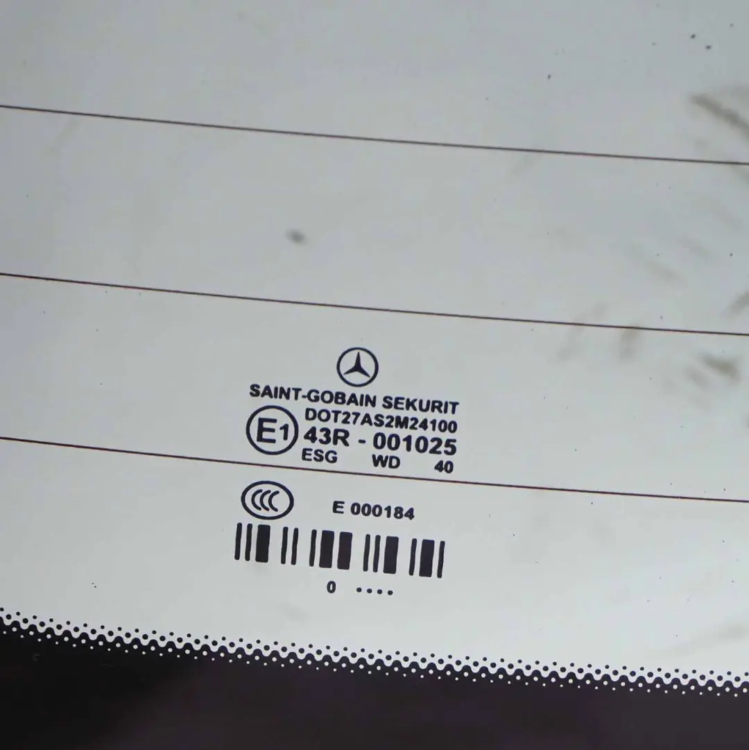 Mercedes W212 Sedan Szyba Tylna Bagażnika AS2 - SKU A2126701580-1 - Numer Części A2126701580