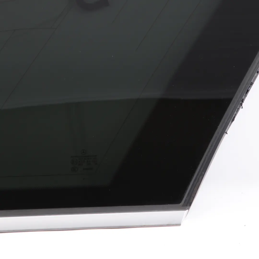  Finestrino laterale Mercedes S212 posteriore destro Vetro colorato AS3 - SKU A2126701612 - Numero di parte A2126701612