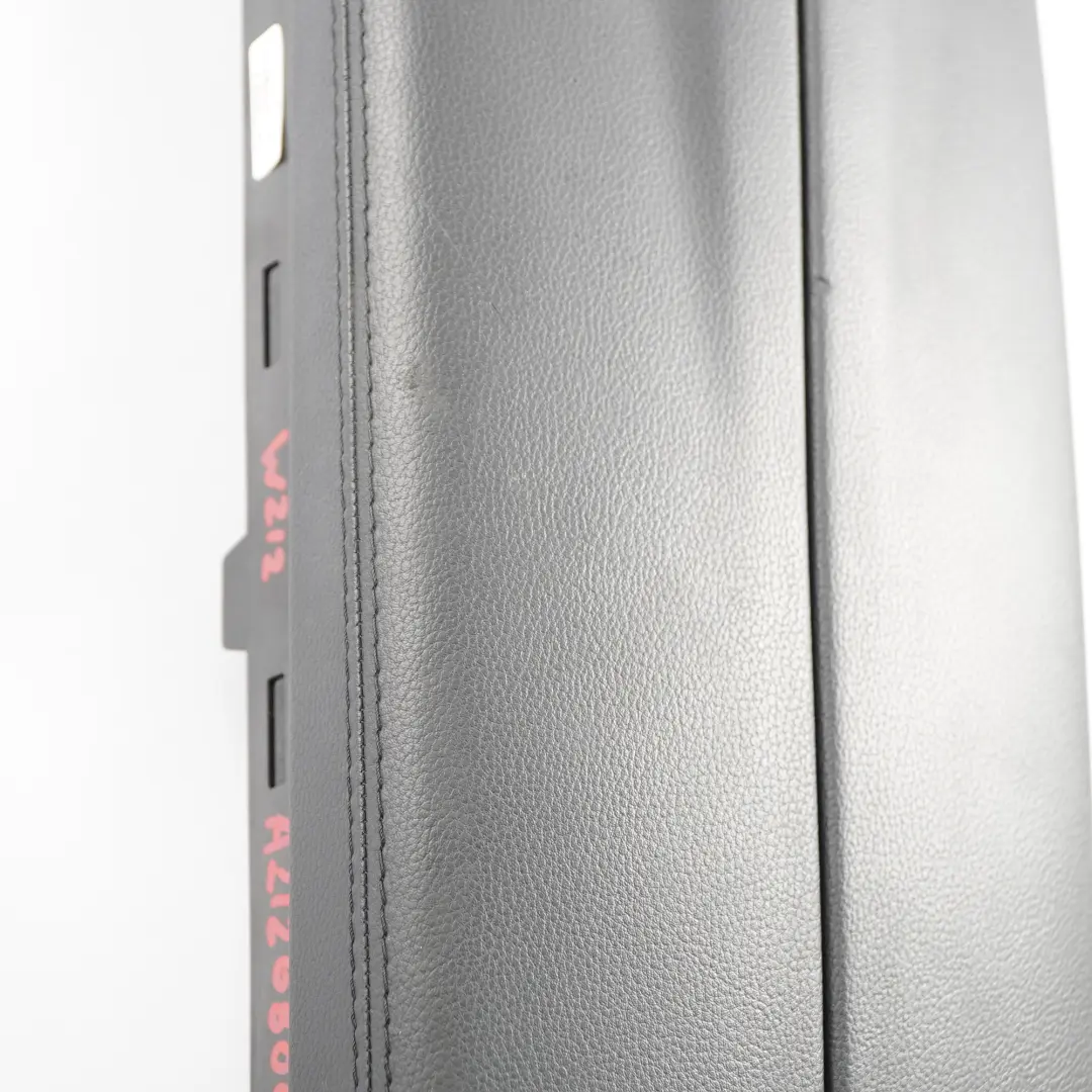 Konsola Środkowa Schowek Skóra do Mercedes W212 o numerze A2126800039 Mercedes W212 Konsola Środkowa Schowek Skóra - SKU A2126800039-1 - Numer Części A2126800039