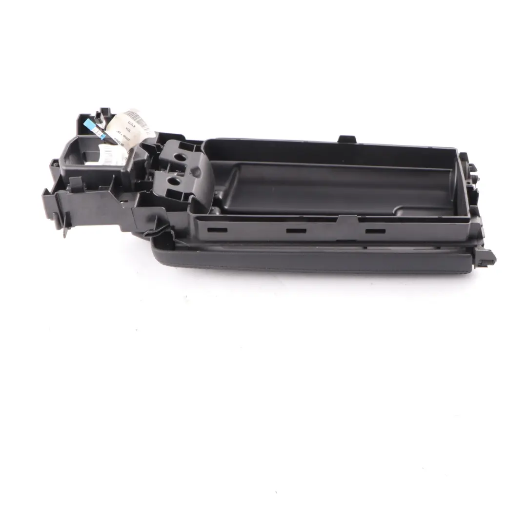 Podłokietnik Tunelu Środkowego Czarny Skóra do Mercedes W212 o numerze A2126800039 Mercedes W212 Podłokietnik Tunelu Środkowego Czarny Skóra - SKU A2126800039 - Numer Części A2126800039