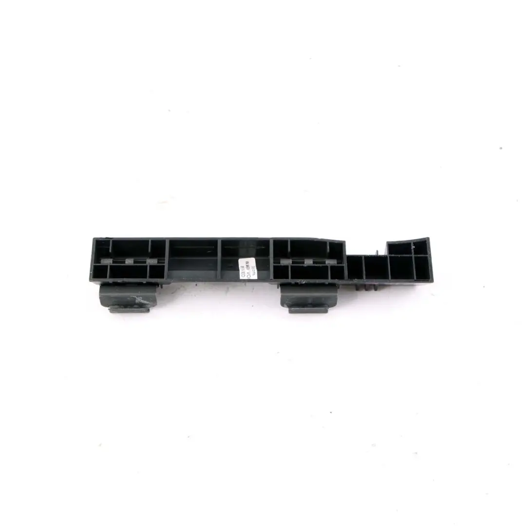 Mercedes W212 Support Garniture arrière gauche Support intérieure - SKU A2126800156 - Numéro de pièce A2126800156