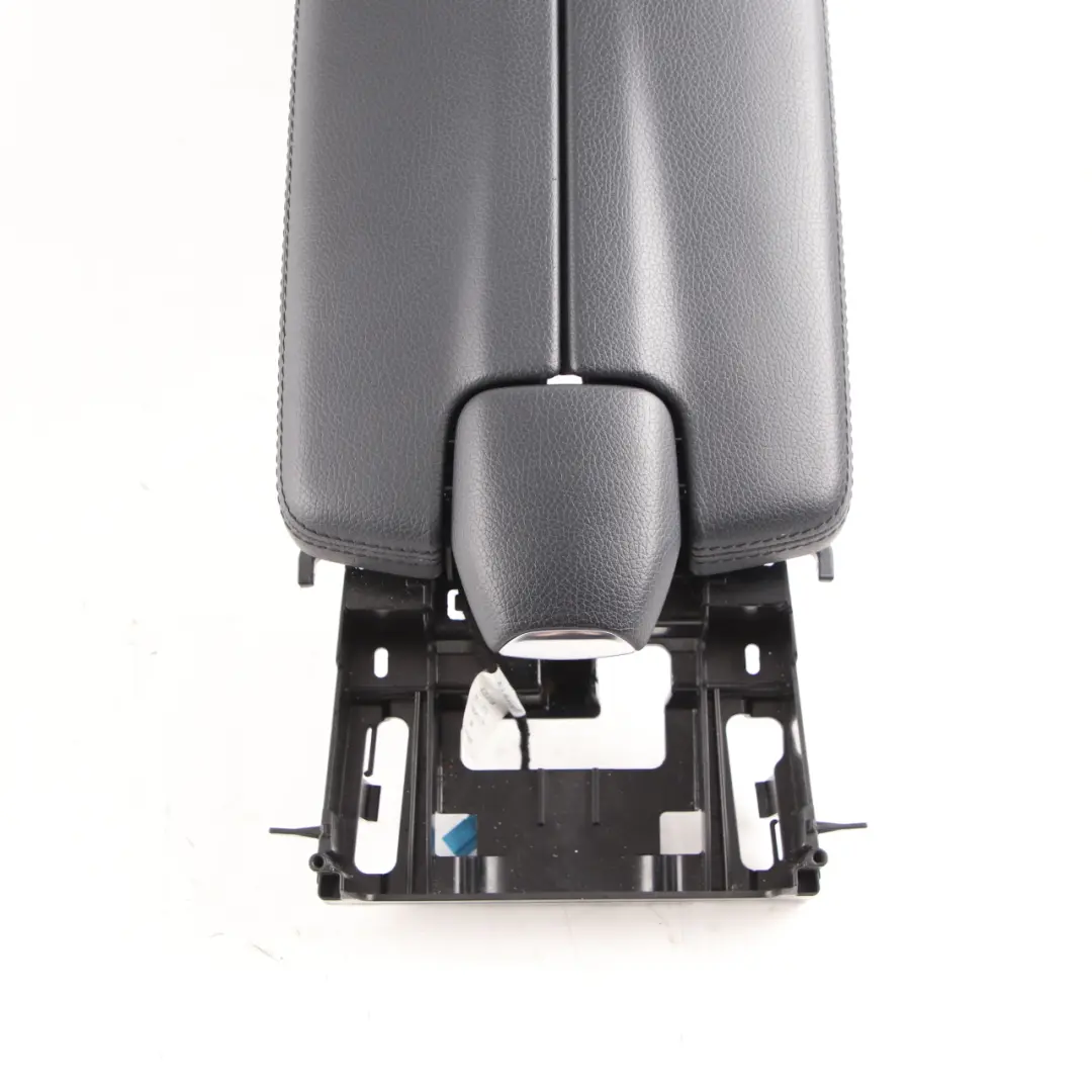 Mercedes W212 Bracciolo centrale Vassoio vano console - SKU A2126800196 - Numero di parte A2126800196