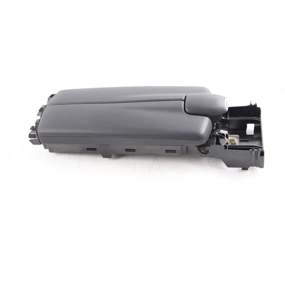 Mercedes W212 Bracciolo centrale Vassoio vano console - SKU A2126800196 - Numero di parte A2126800196