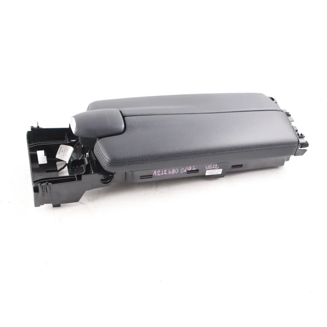 Mercedes W212 Bracciolo centrale Vassoio vano console - SKU A2126800196 - Numero di parte A2126800196