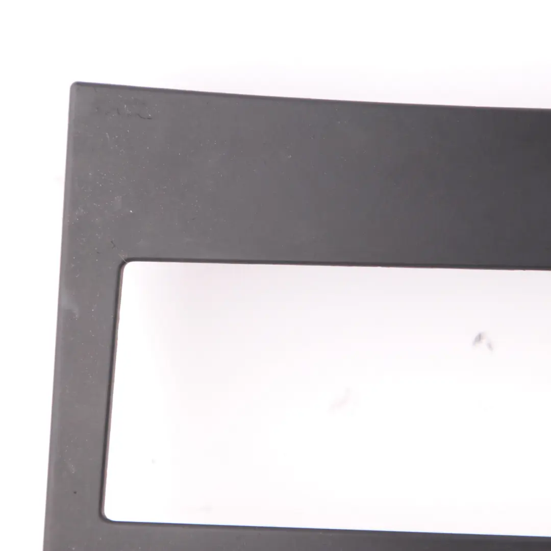 Osłona Klimatyzacji Deski Rozdzielczej do Mercedes W212 o numerze A2126800207 Mercedes W212 Osłona Klimatyzacji Deski Rozdzielczej - SKU A2126800207 - Numer Części A2126800207