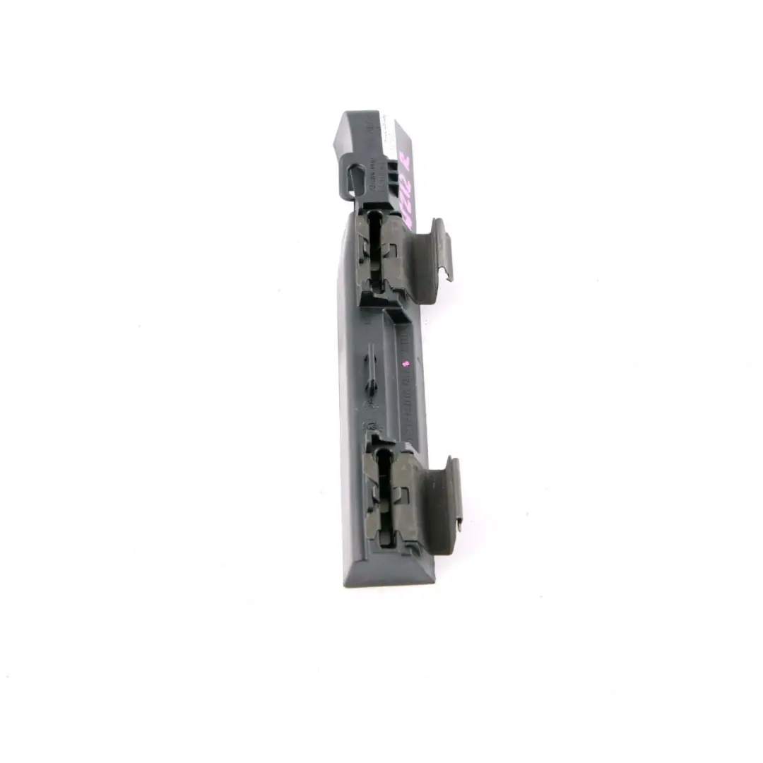 Mercedes W212 Support De Garniture Arrière Droite Pièce Intérieure - SKU A2126800256 - Numéro de pièce A2126800256