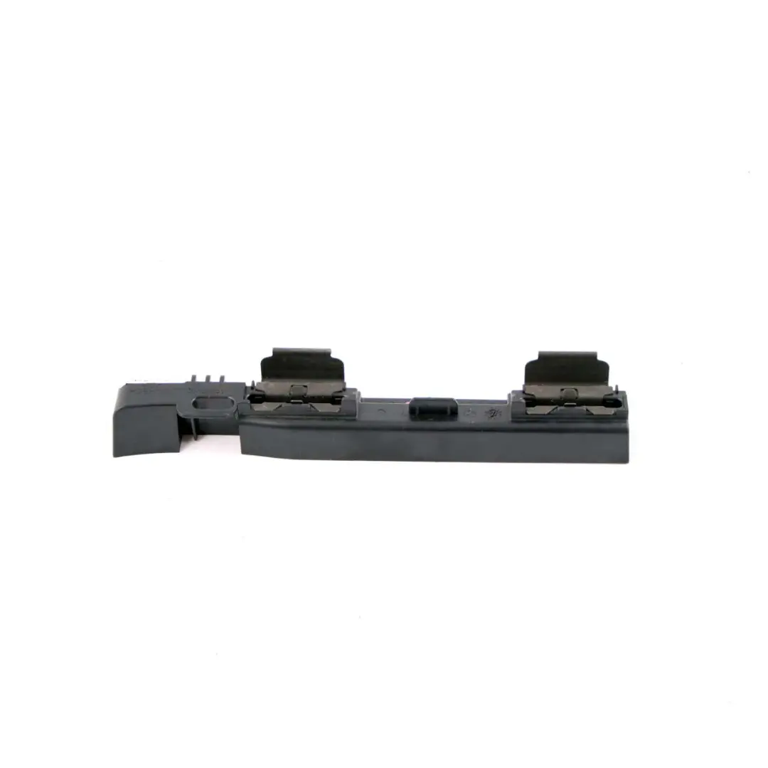 Mercedes W212 Support De Garniture Arrière Droite Pièce Intérieure - SKU A2126800256 - Numéro de pièce A2126800256