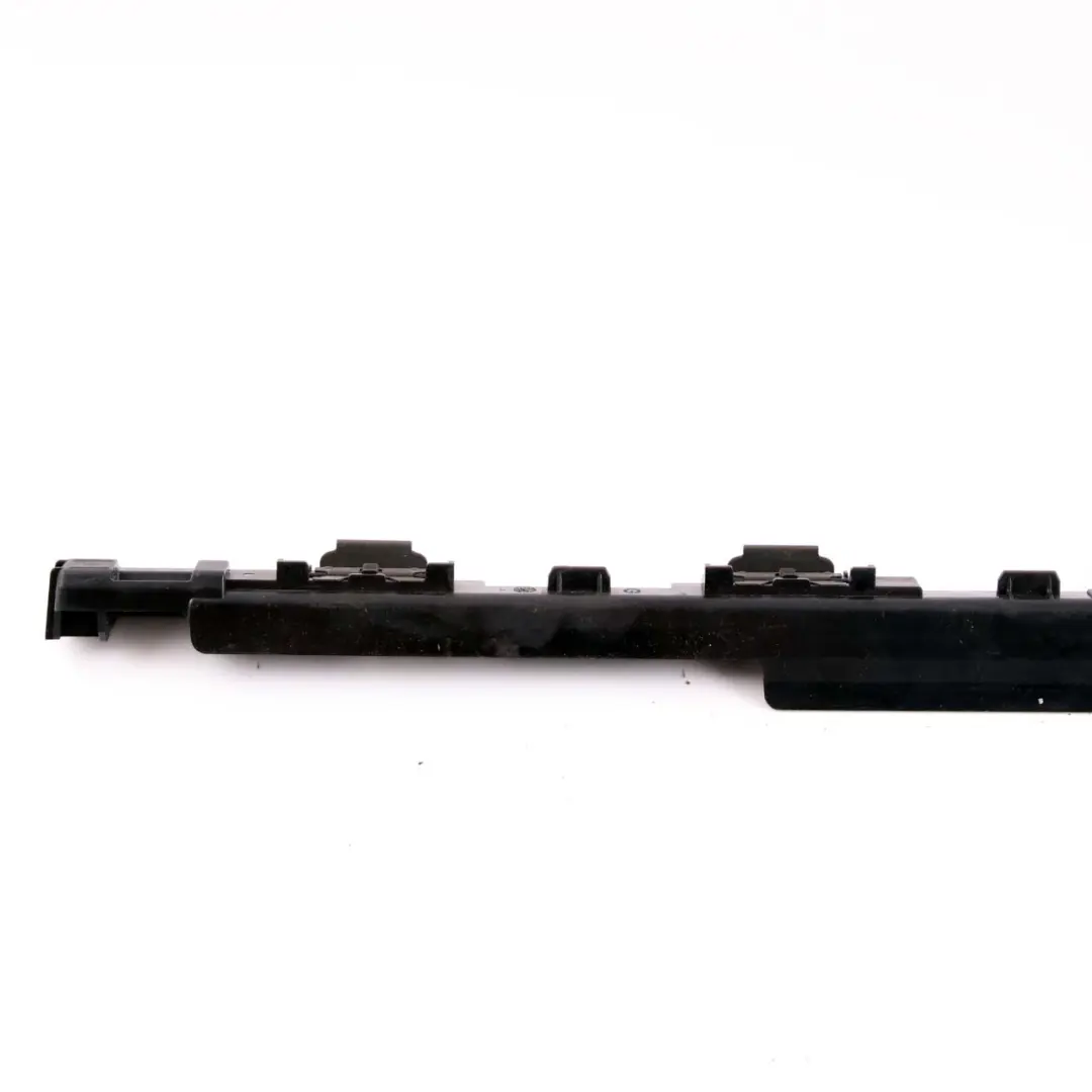 Mercedes W212 Listwa Mocowanie Progu Prawy Przód - SKU A2126800456 - Numer Części A2126800456