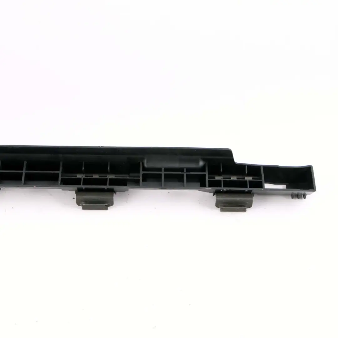 Mercedes W212 Support Montage Garniture Porte D'entree Avant Droite - SKU A2126800456 - Numéro de pièce A2126800456