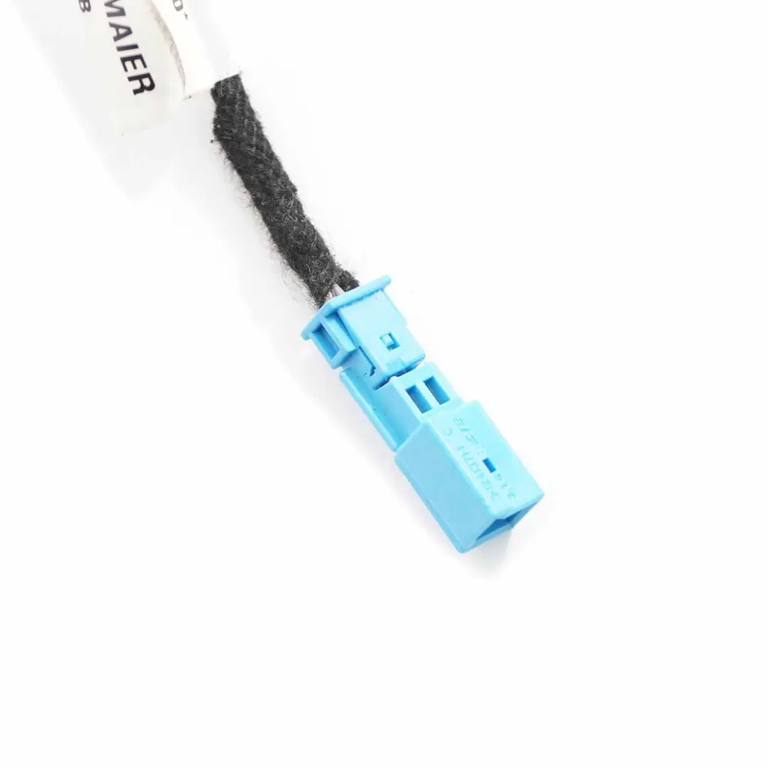 Podłokietnik Panel Czarny do Mercedes W212 o numerze A2126800484 Mercedes W212 Podłokietnik Panel Czarny - SKU A2126800484 - Numer Części A2126800484