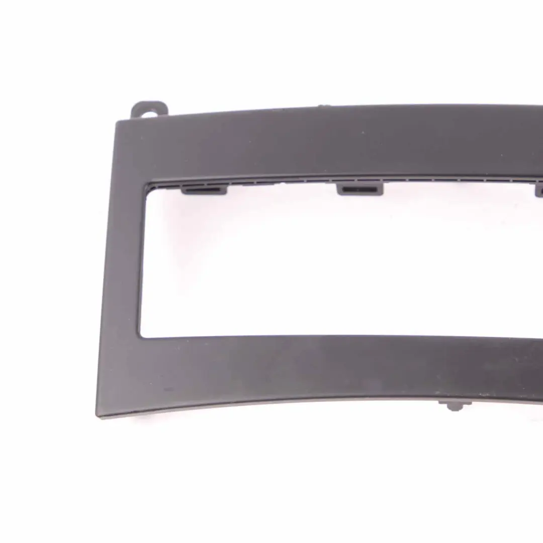 Klimabedienteil Umlaufende Verkleidung für Mercedes W212 mit Teilenummer A2126802407 Mercedes W212 Klimabedienteil Umlaufende Verkleidung - SKU A2126802407 - Teilenummer A2126802407