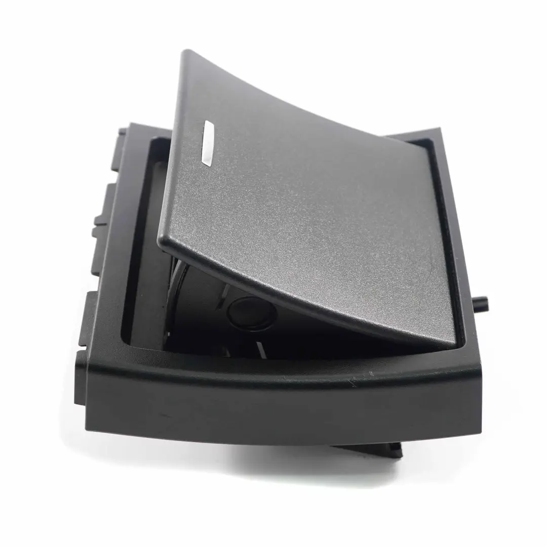 Mercedes W212 Mittelkonsole Aschenbecher Hinten Einsatz Steckdose - SKU A2126803750 - Teilenummer A2126803750
