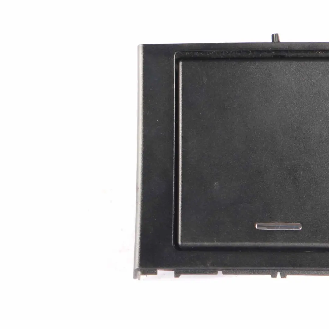 Mercedes W212 Console Centrale Posacenere Inserto Posteriore Presa - SKU A2126803850 - Numero di parte A2126803850