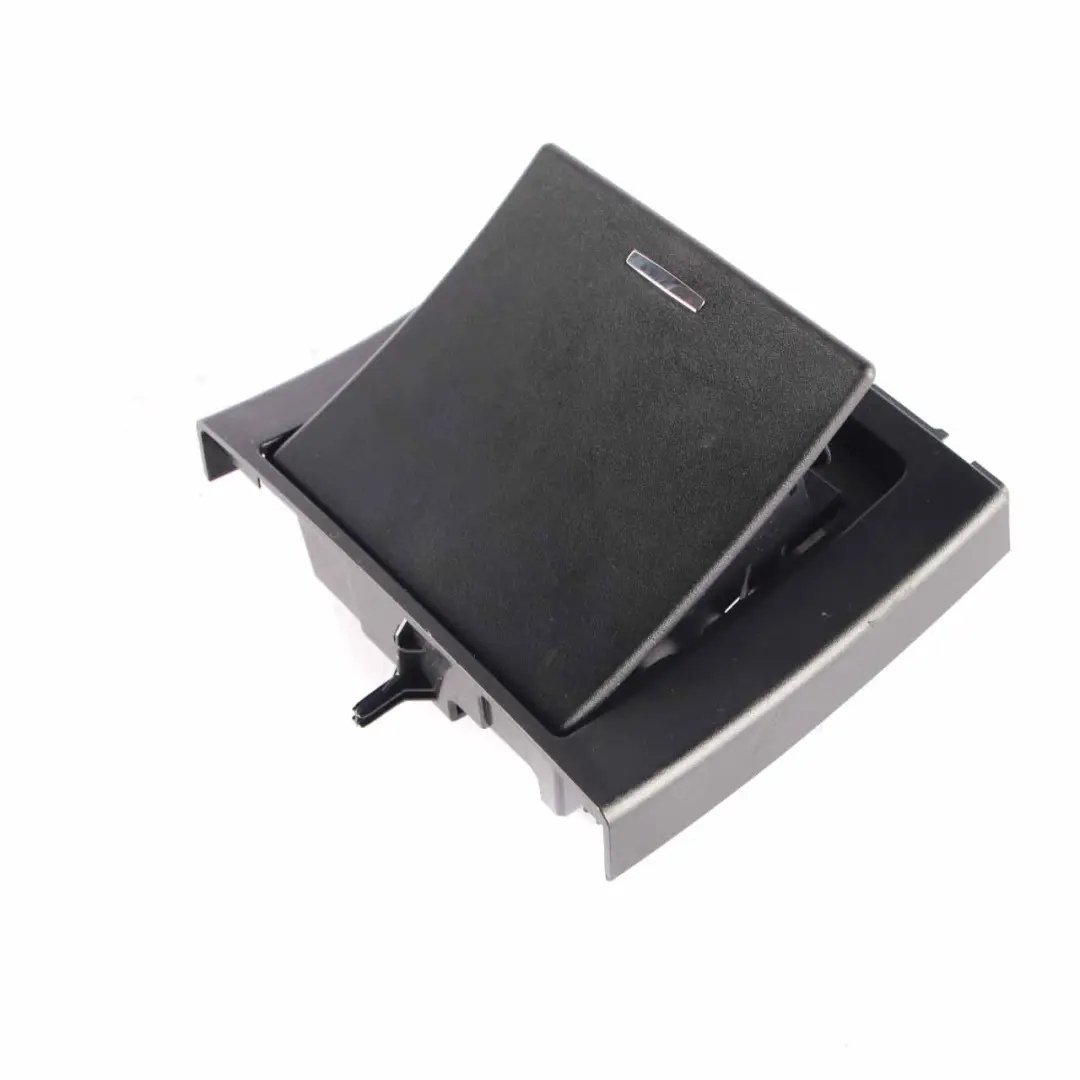 Mercedes W212 Console Centrale Cendrier Arrière Prise Cendrier - SKU A2126803850 - Numéro de pièce A2126803850