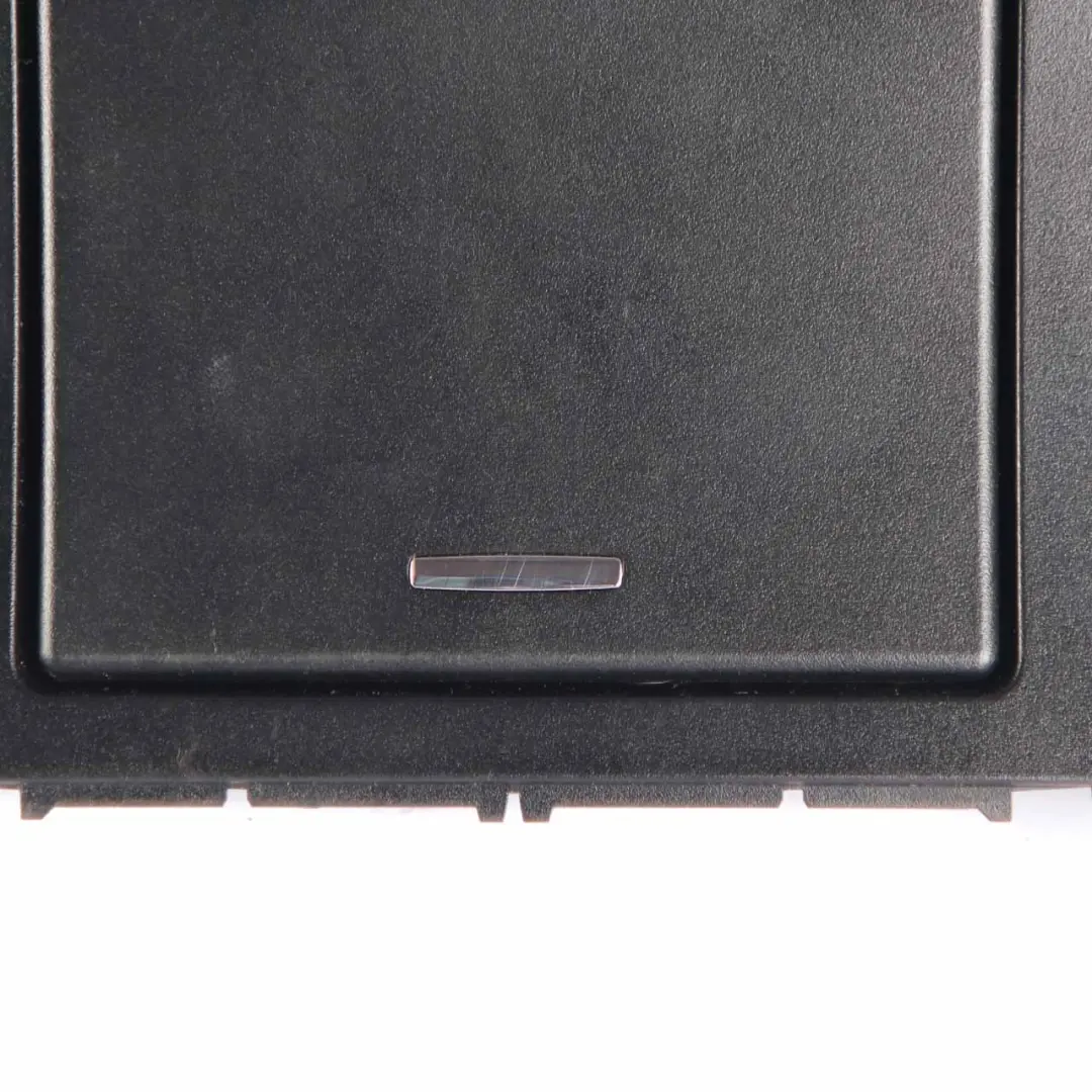 Mittelkonsole Aschenbecher hinten Einsatz Aschenbecher für Mercedes W212 mit Teilenummer A2126803850 Mercedes W212 Mittelkonsole Aschenbecher hinten Einsatz Aschenbecher - SKU A2126803850 - Teilenummer A2126803850