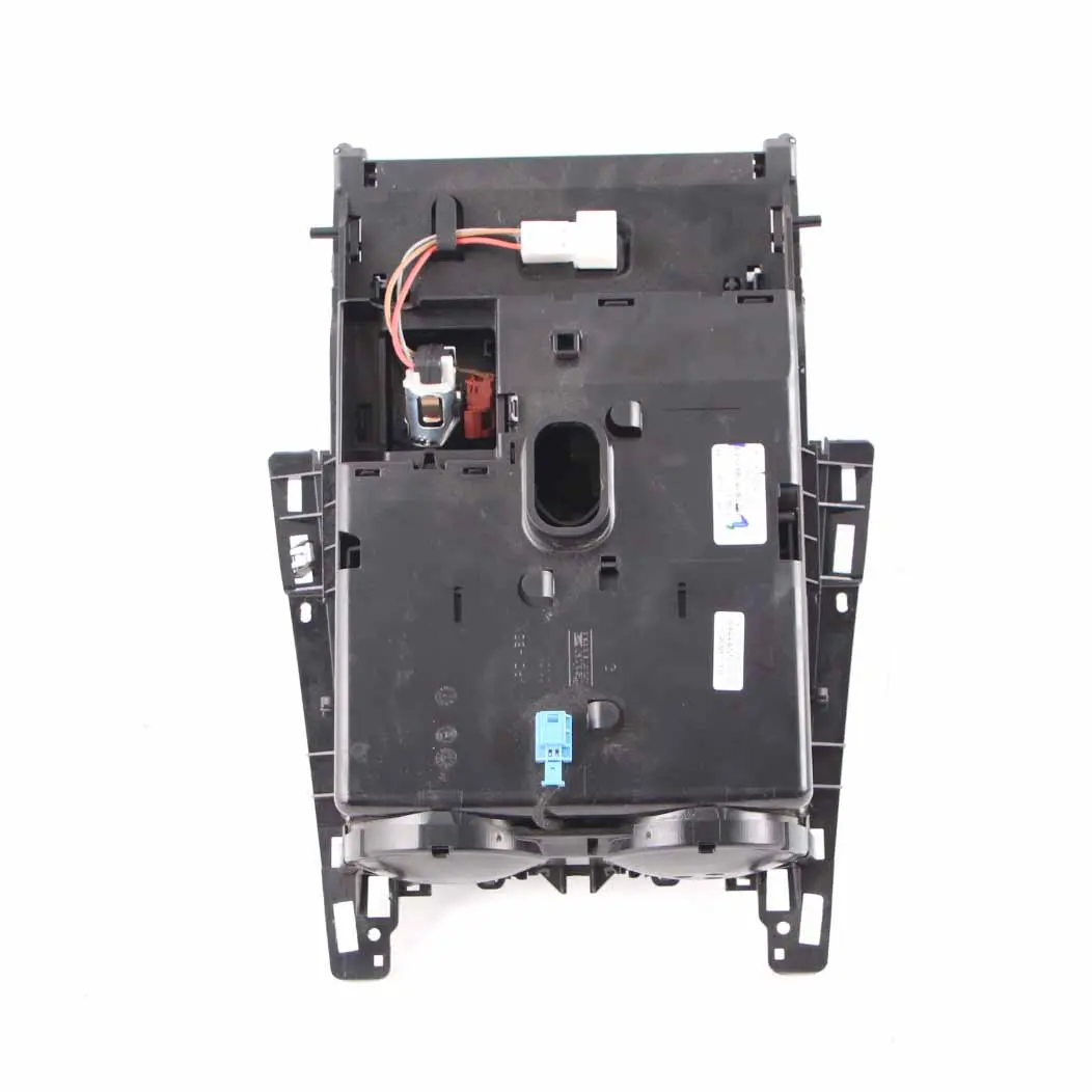 Cenicero Consola Central Almacenamiento Cenizas para Mercedes W212 con número de pieza A2126804050 Mercedes W212 Cenicero Consola Central Almacenamiento Cenizas - SKU A2126804050-1 - Número de pieza A2126804050