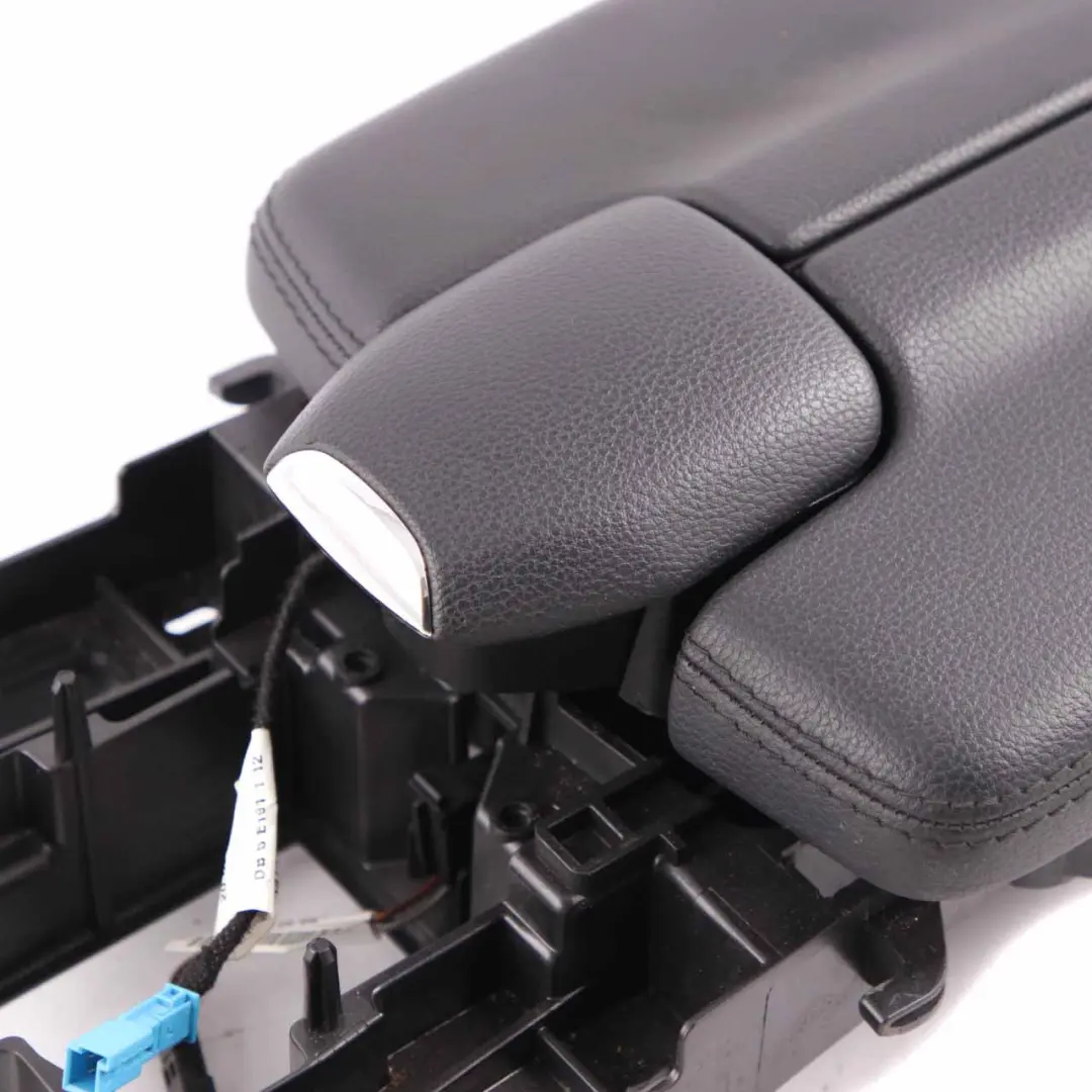Mercedes W212 Mittel Armlehne Ablage Konsole Fachablage - SKU A2126805602 - Teilenummer A2126805602