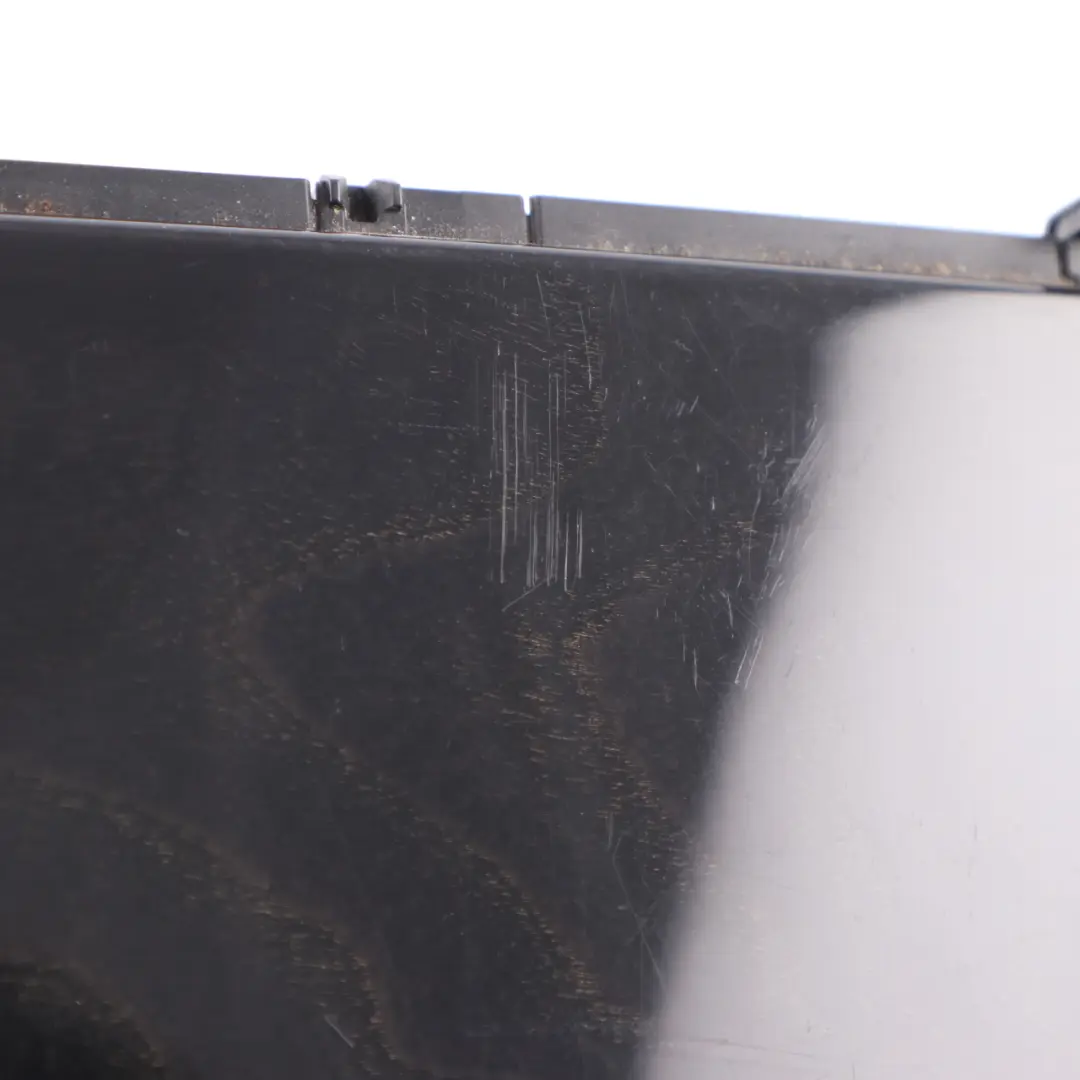 Consolle Centrale Portacenere Anteriore Coperchio per Mercedes W212 con numero di parte A2126805750 Mercedes W212 Consolle Centrale Portacenere Anteriore Coperchio - SKU A2126805750 - Numero di parte A2126805750