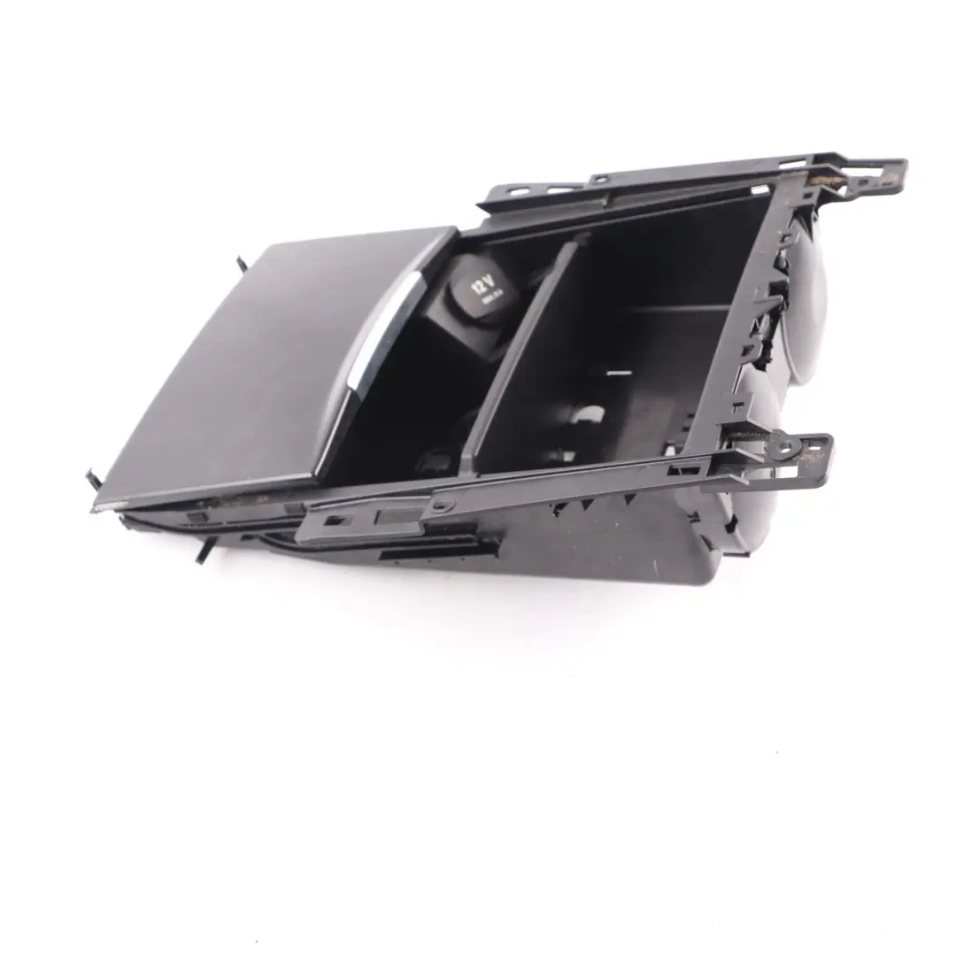 Mercedes W212 Front Mittelkonsole Lagerung Aschenbecher Abdeckung - SKU A2126805750 - Teilenummer A2126805750