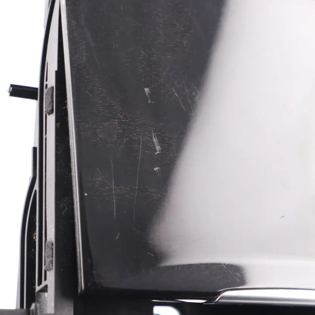 Front Mittelkonsole Lagerung Aschenbecher Abdeckung für Mercedes W212 mit Teilenummer A2126805750 Mercedes W212 Front Mittelkonsole Lagerung Aschenbecher Abdeckung - SKU A2126805750 - Teilenummer A2126805750