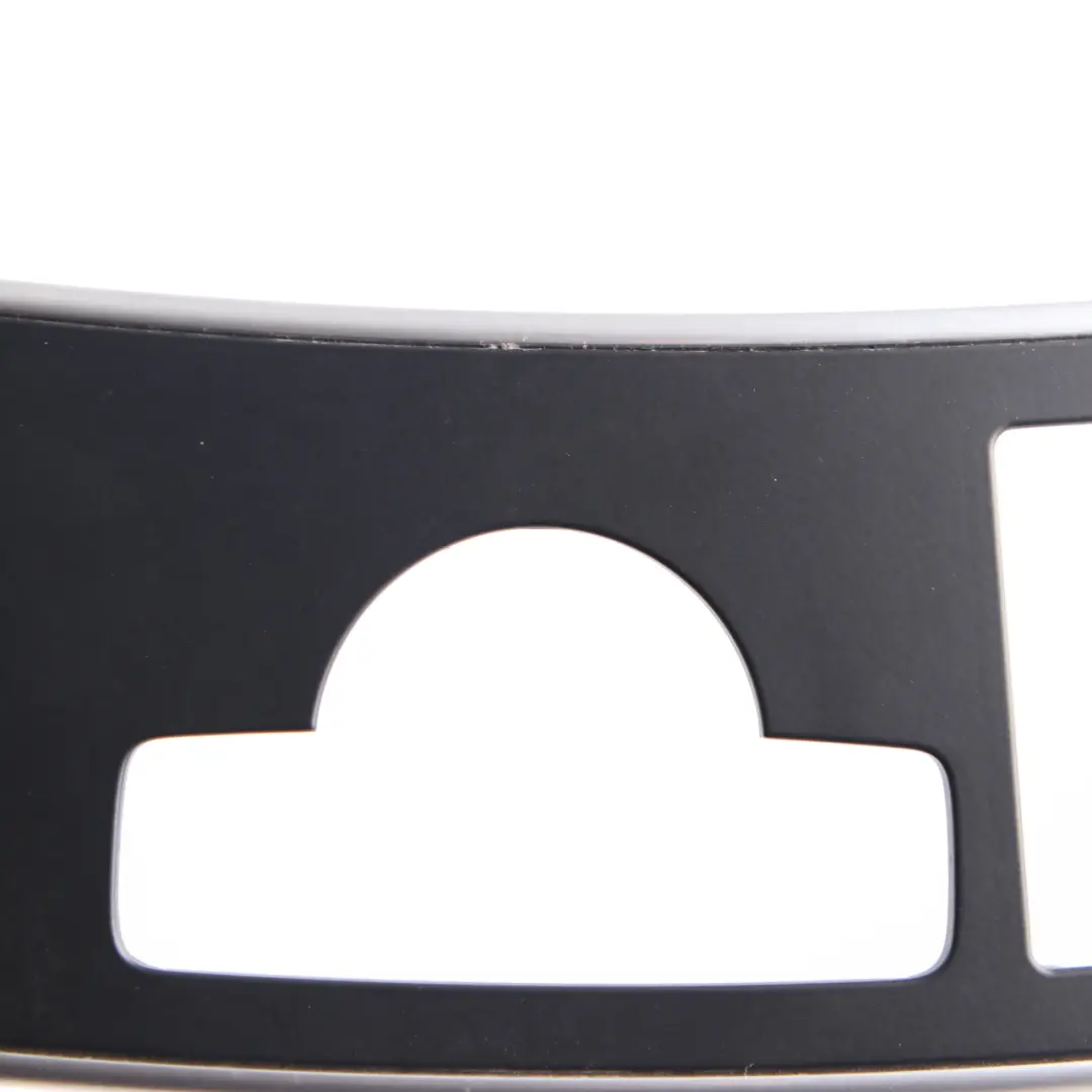 Center Console Control Trim Cover Negro para Mercedes W212 con número de pieza A2126806307 Mercedes W212 Center Console Control Trim Cover Negro - SKU A2126806307 - Número de pieza A2126806307