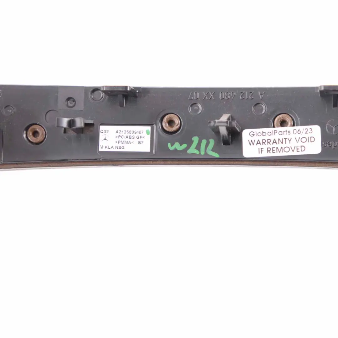 Salpicadero Climatizador Cubierta Envolvente Negro para Mercedes W212 con número de pieza A2126809407 Mercedes W212 Salpicadero Climatizador Cubierta Envolvente Negro - SKU A2126809407 - Número de pieza A2126809407