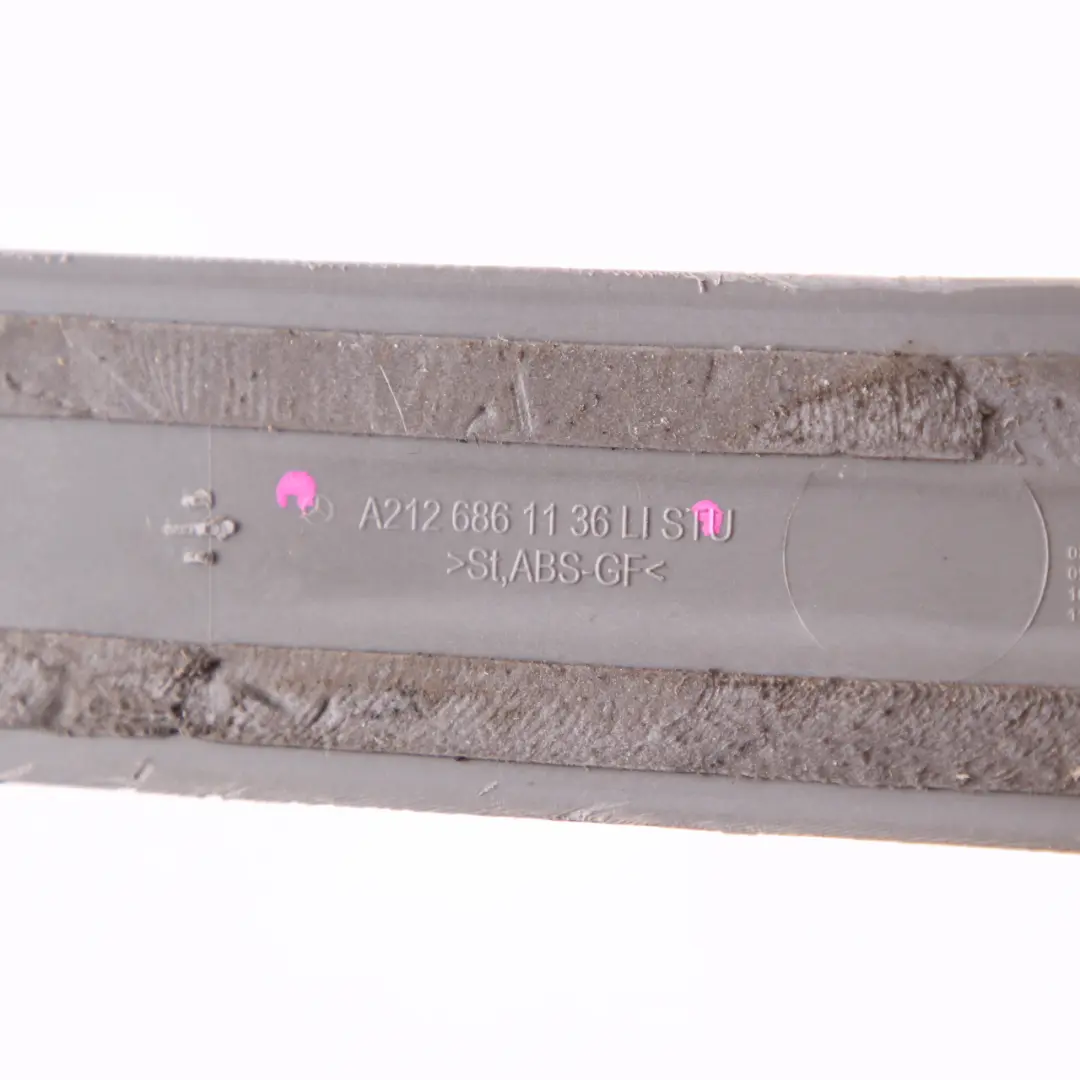 Mercedes W212 Door Sill Trim Rear Left Step Cover Panel N/S - SKU A2126861136 - Numero di parte A2126861136