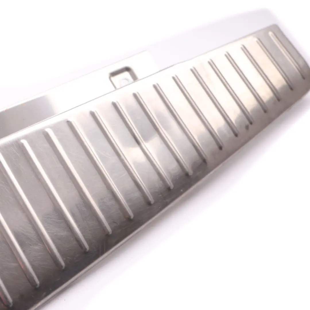 Protección Maletero Borde Portón Trasero para Mercedes S212 con número de pieza A2126900027 Mercedes S212 Protección Maletero Borde Portón Trasero - SKU A2126900027-1 - Número de pieza A2126900027