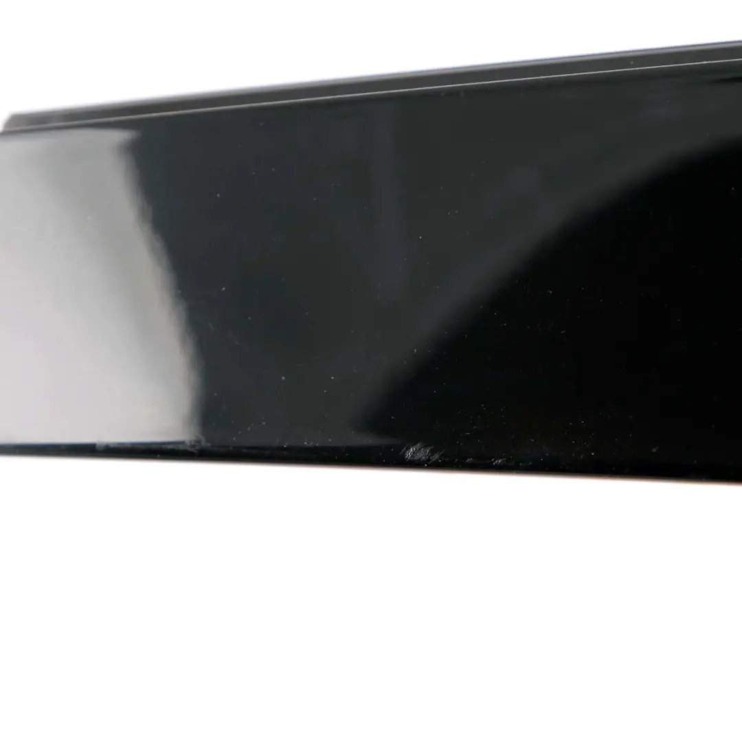 Cache-Porte Pilier B Arrière Gauche N/S pour Mercedes W212 à propos du numéro de pièce A2126900387 Mercedes W212 Cache-Porte Pilier B Arrière Gauche N/S - SKU A2126900387 - Numéro de pièce A2126900387