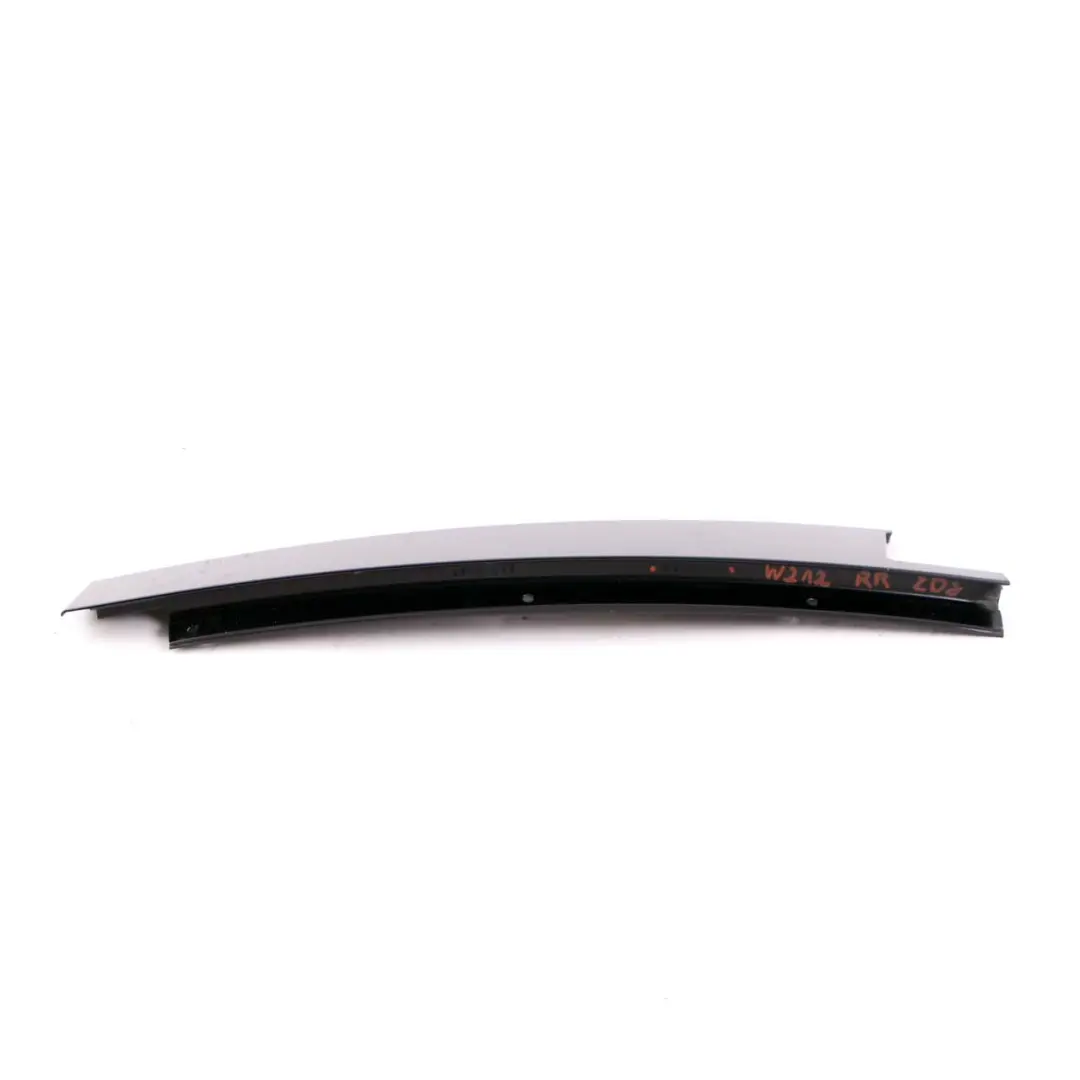 Mercedes W212 Cache-Porte Pilier B Arrière Droit O/S - SKU A2126900487 - Numéro de pièce A2126900487